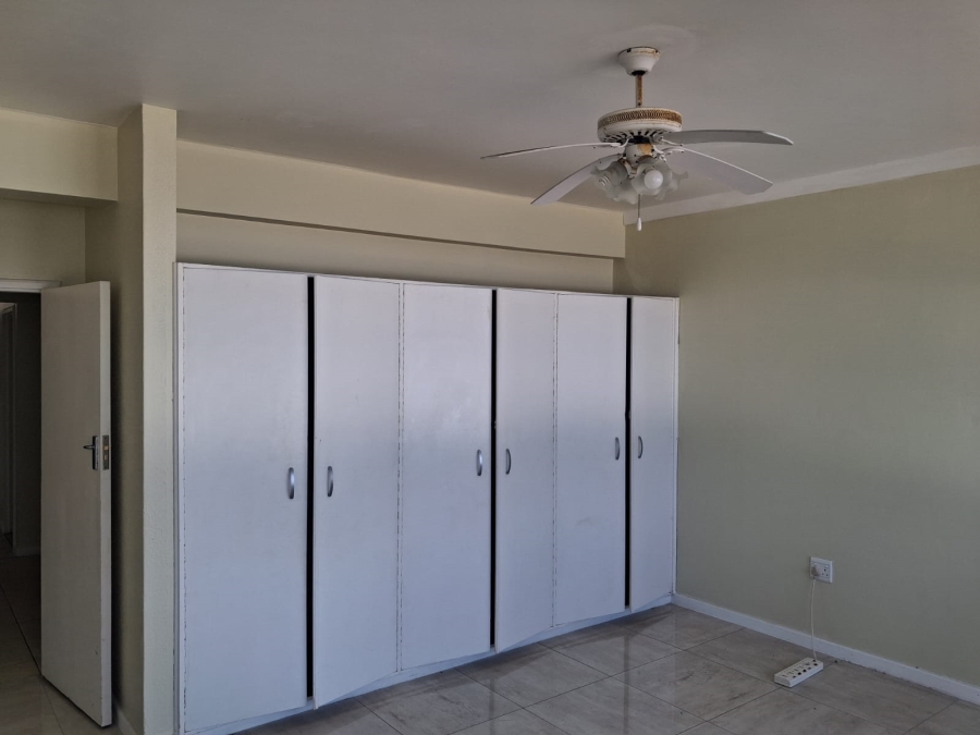 To Let 2 Bedroom Property for Rent in Quigney Eastern Cape